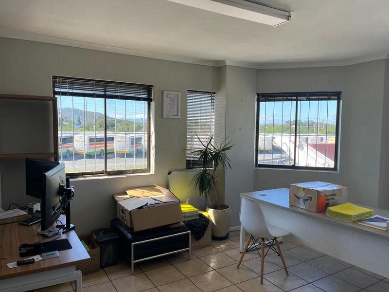 To Let Commercial Property for Rent in Montague Gardens Western Cape